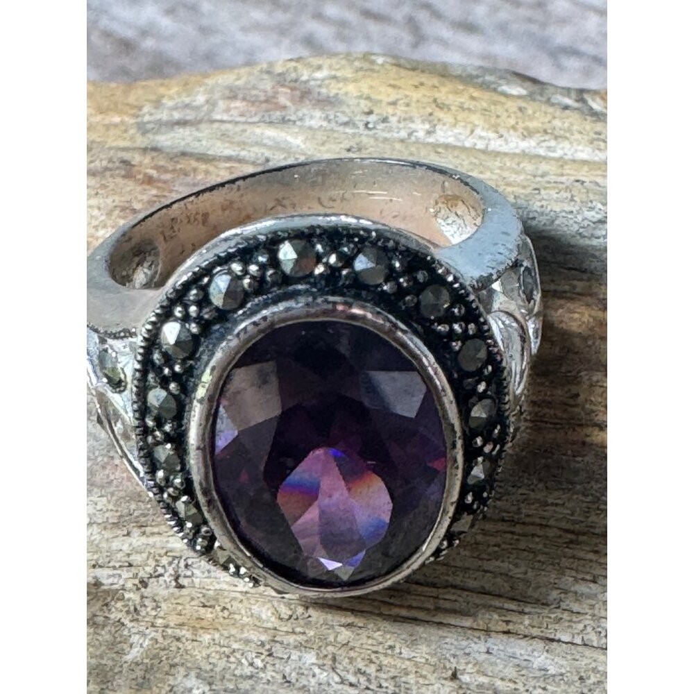 Unbranded Ring Womens Size 8 925 Sterling Marcasite Halo Oval Purple Stone - Picture 6 of 6